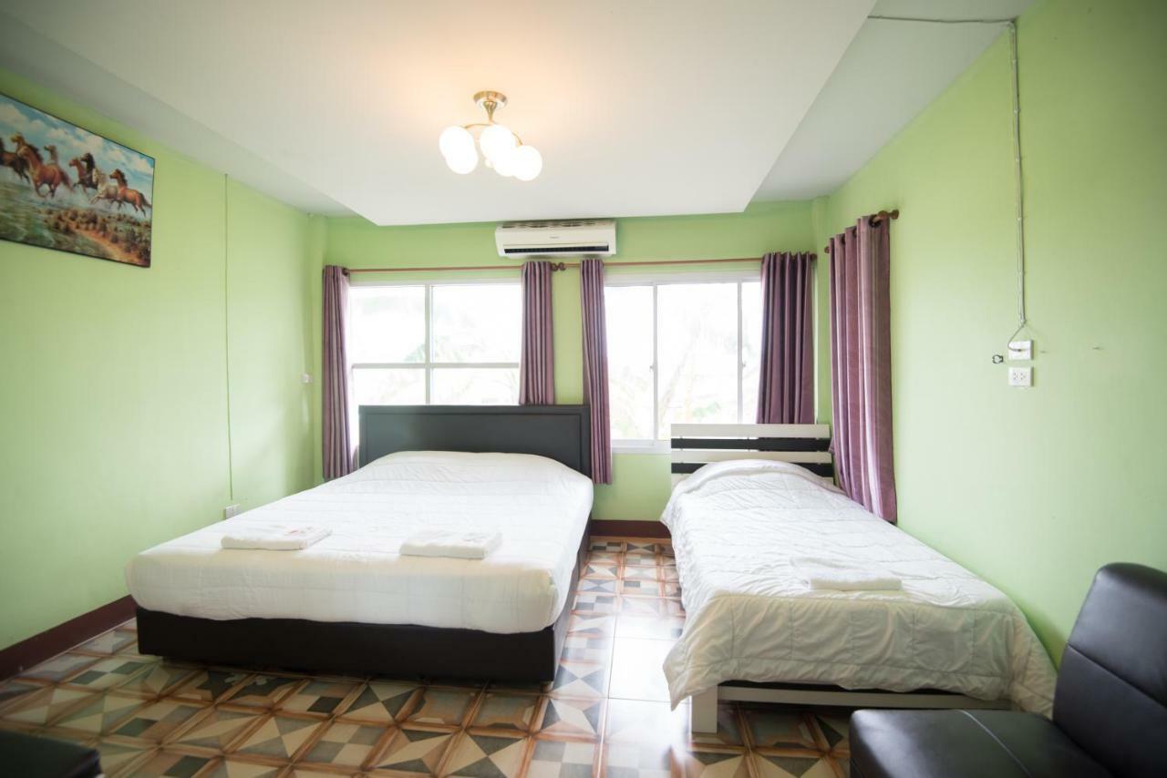 Baan Tor Mai Resort Suphan Buri Exterior photo